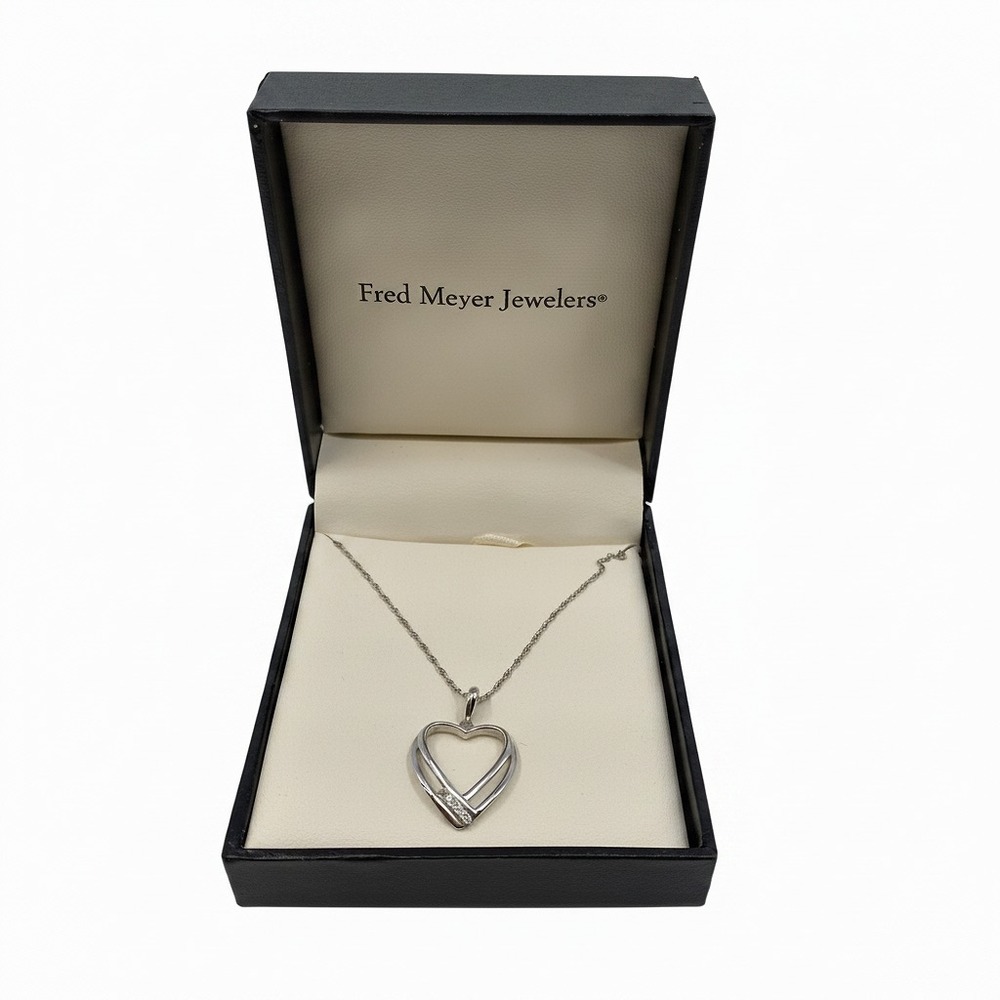 Fred Meyers Silver Platina 4 & Sterling Heart Pendant Necklace | OS